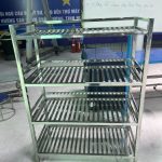 Kệ inox giá nan 4 tầng